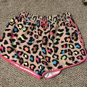 Vibrant Leopard Print Women's Athletic Shorts